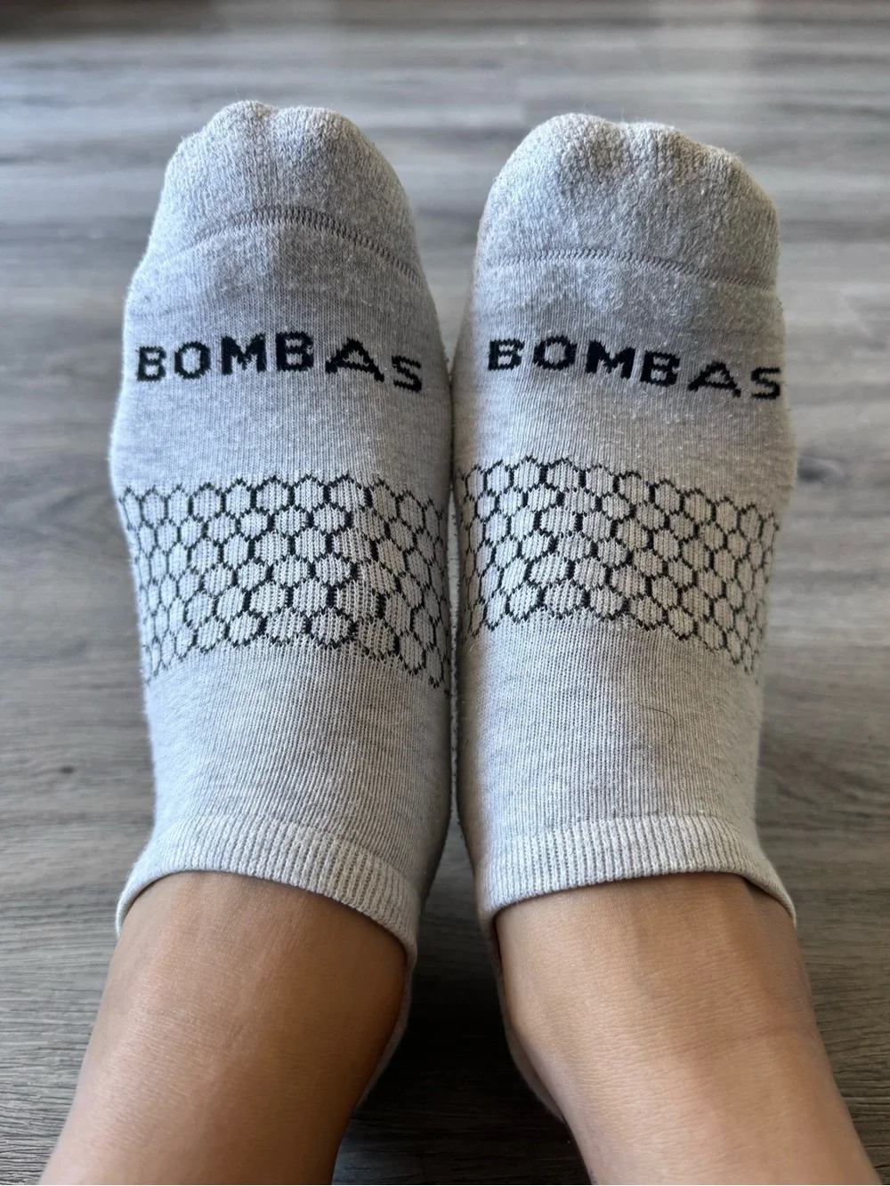 Bombas Athletic Low Socks (Heather Grey)